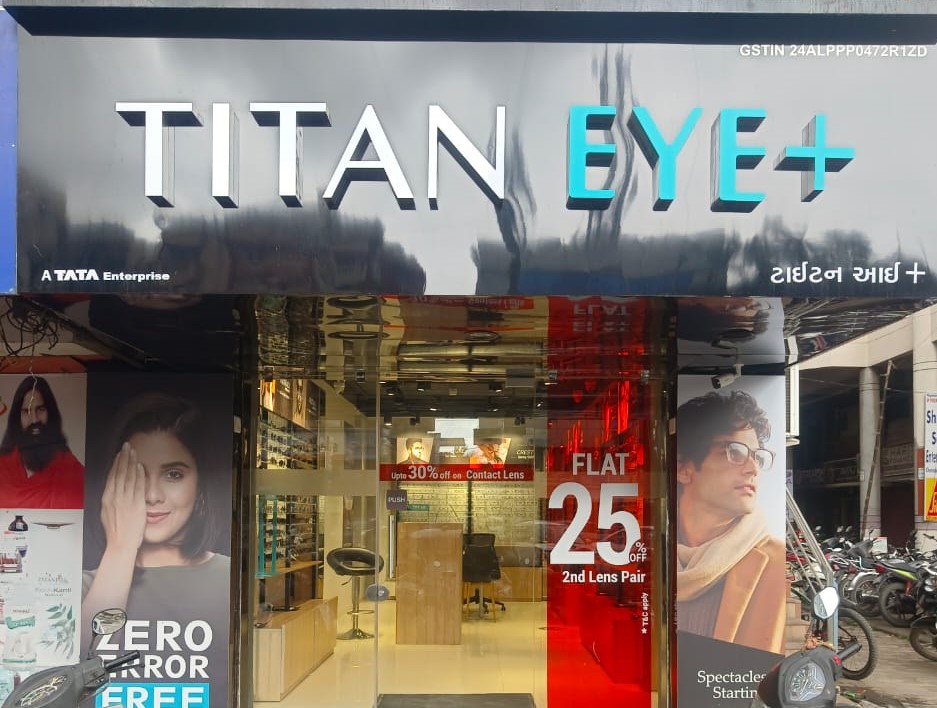 Titan Eye At Zadeshwar Road Bharuch