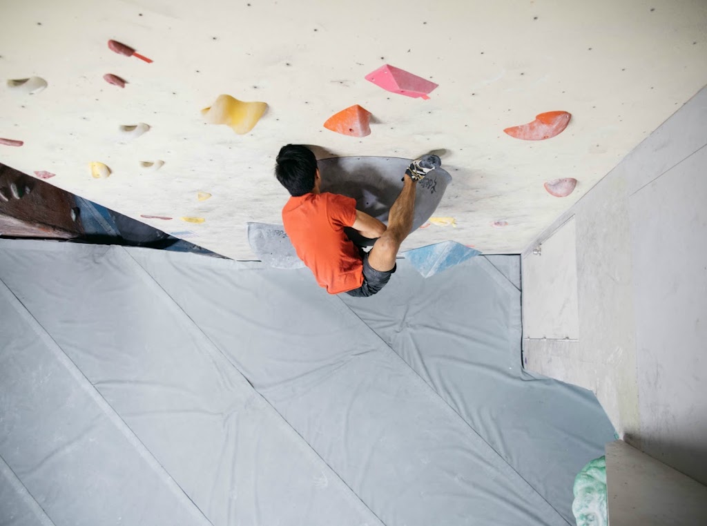  Team Texas Training Center (formerly Summit Carrollton, closed to general public)