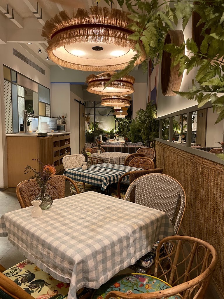 MESTIS | Restaurante Mexicano BajaMed en Palma de Mallorca — Ambiente