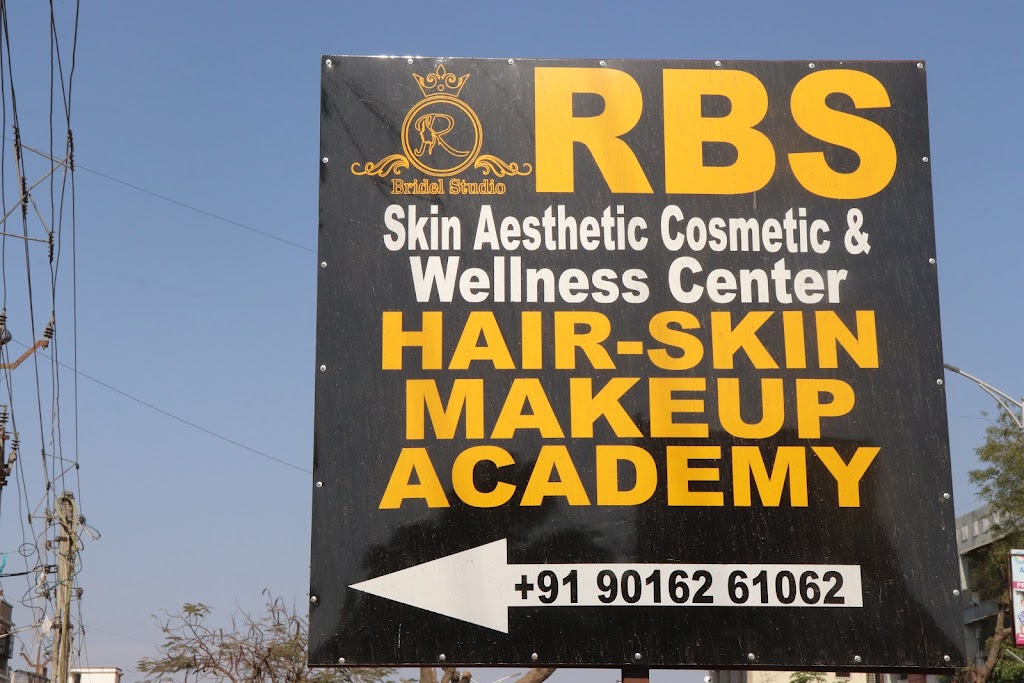Rani Bridal Studio Salon In Modasa