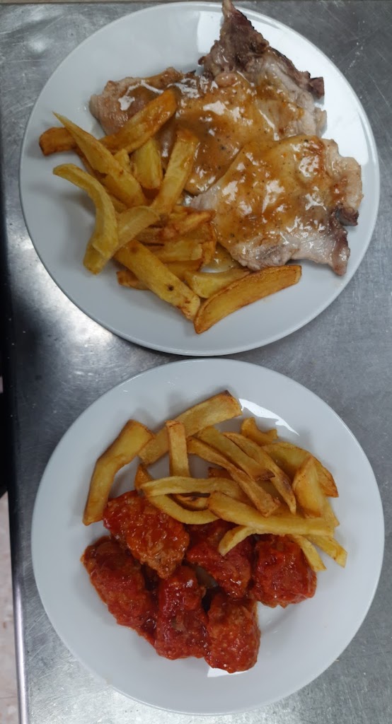 Cafeteria Restaurante Beastrid CASA DEL MAR — Papas fritas