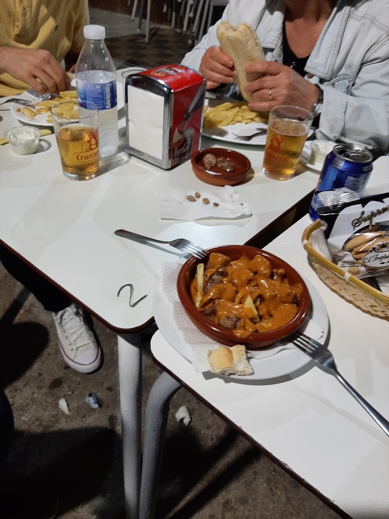Bar La Doma — Comida y bebida