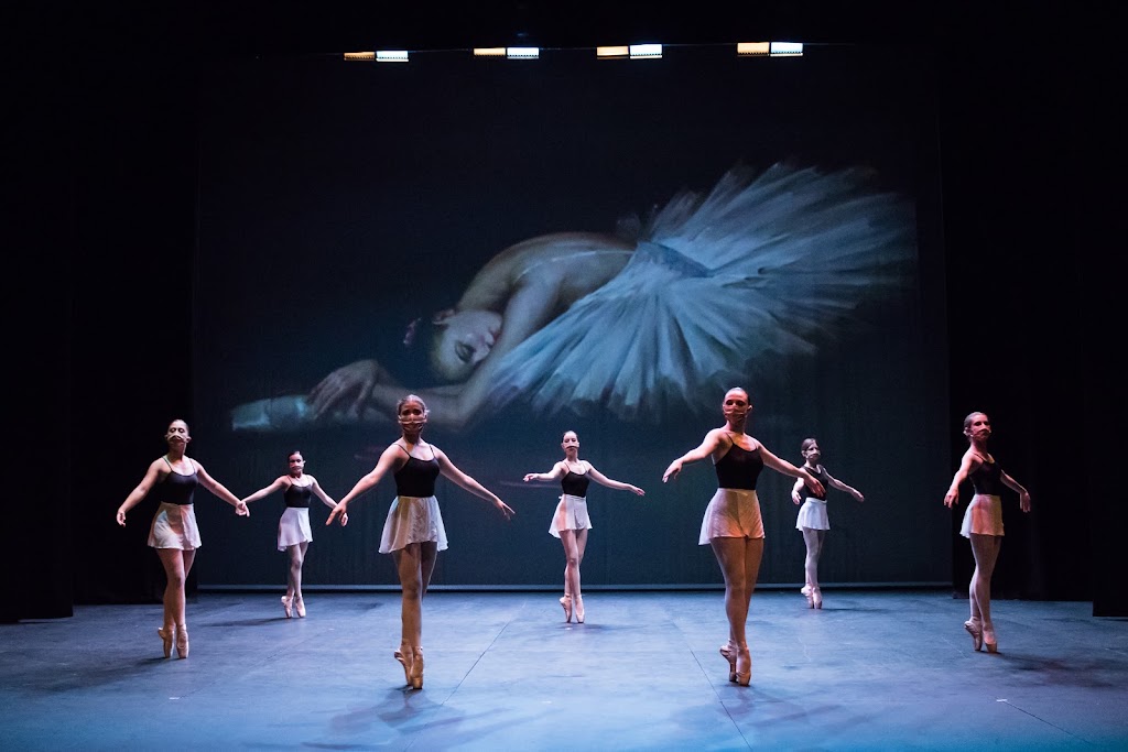 ESDAC VAGANOVA Ballet School — Danza