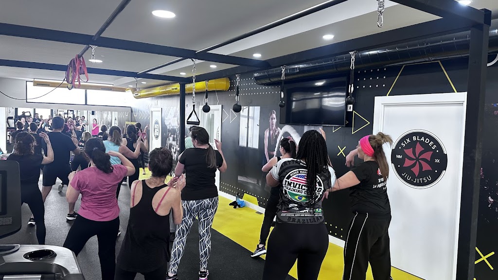 INVICTUS SUBMISSION ACADEMIA JIU JITSU Y MMA — Gimnasio