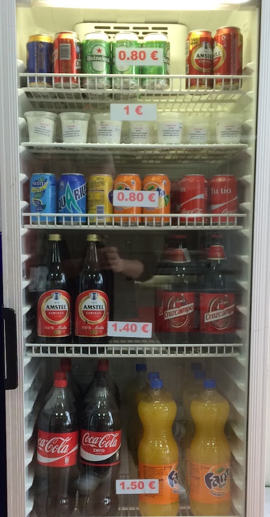 Pollos Asados Koki — Ambiente