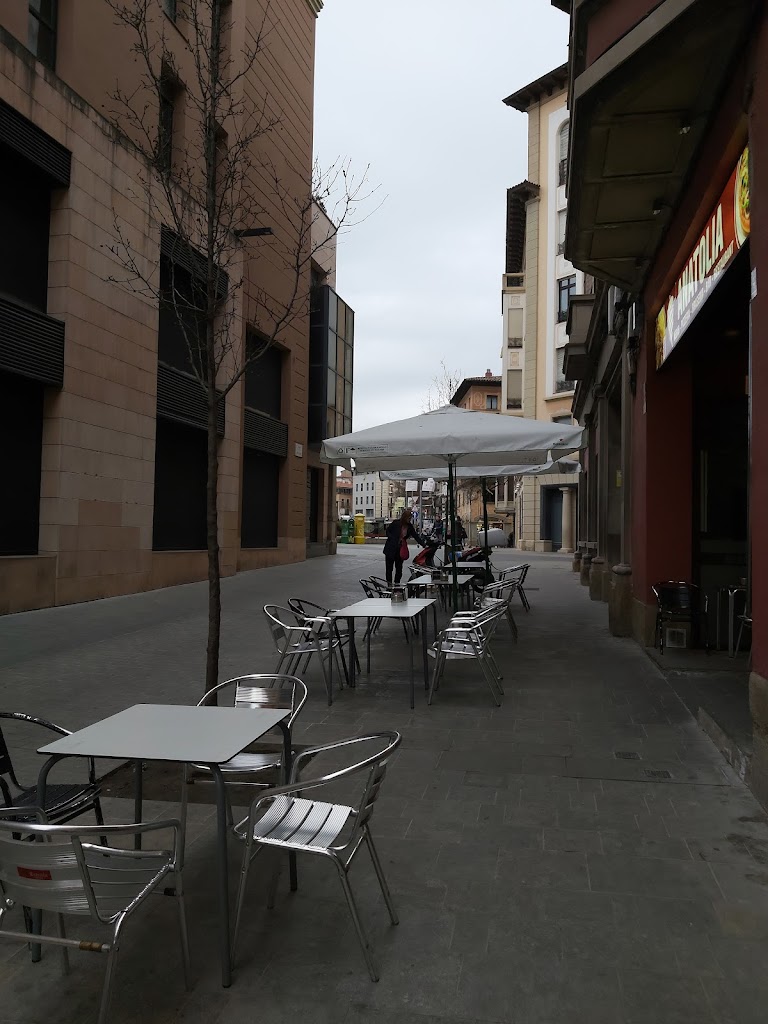 ANATOLIA (Bar, Restaurante)