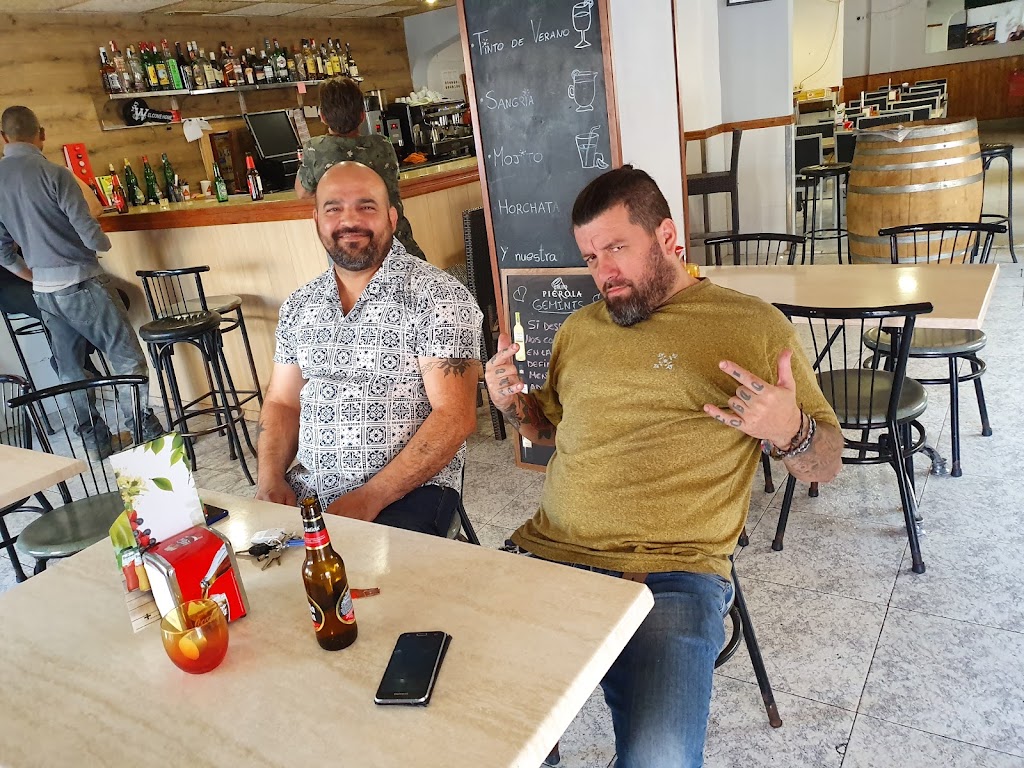 Bar Cafeteria Geminis — Ambiente