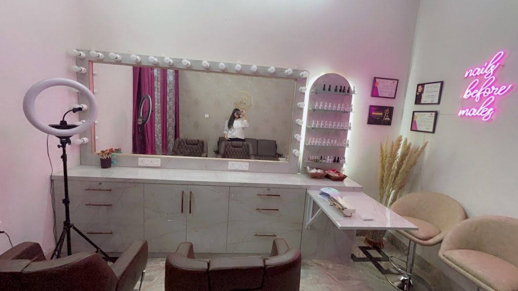 Yukti Arora Makeup Studio And Academy