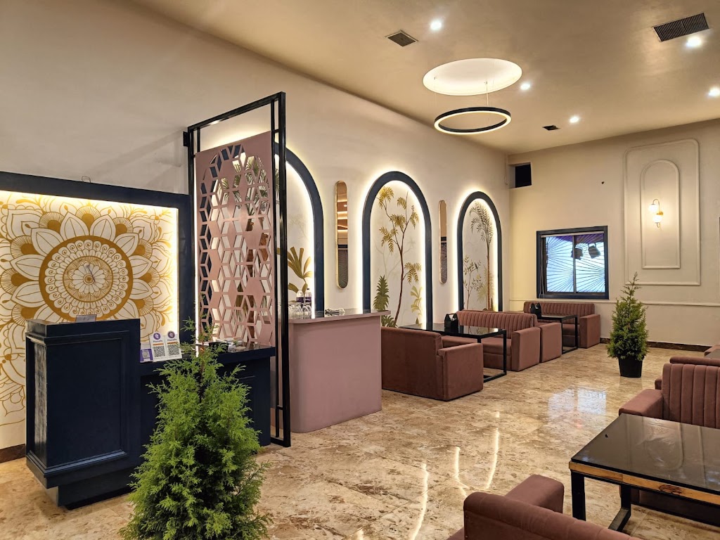 Virasat Restaurant Lawn