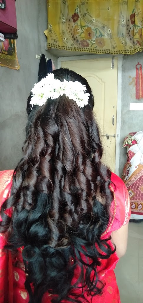 Beauty Life Ladies Parlour