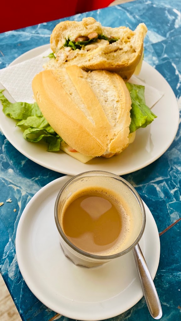 Puerto City — Cafe