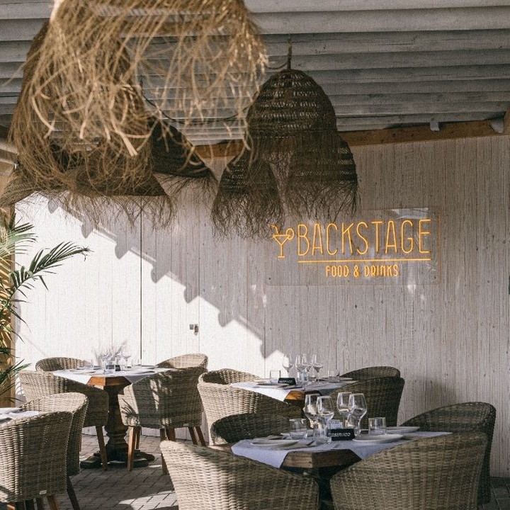 Restaurante Backstage Food & Drinks — Ambiente