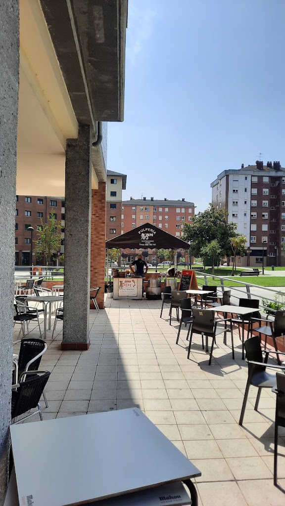 Bar Varyarte — Ambiente