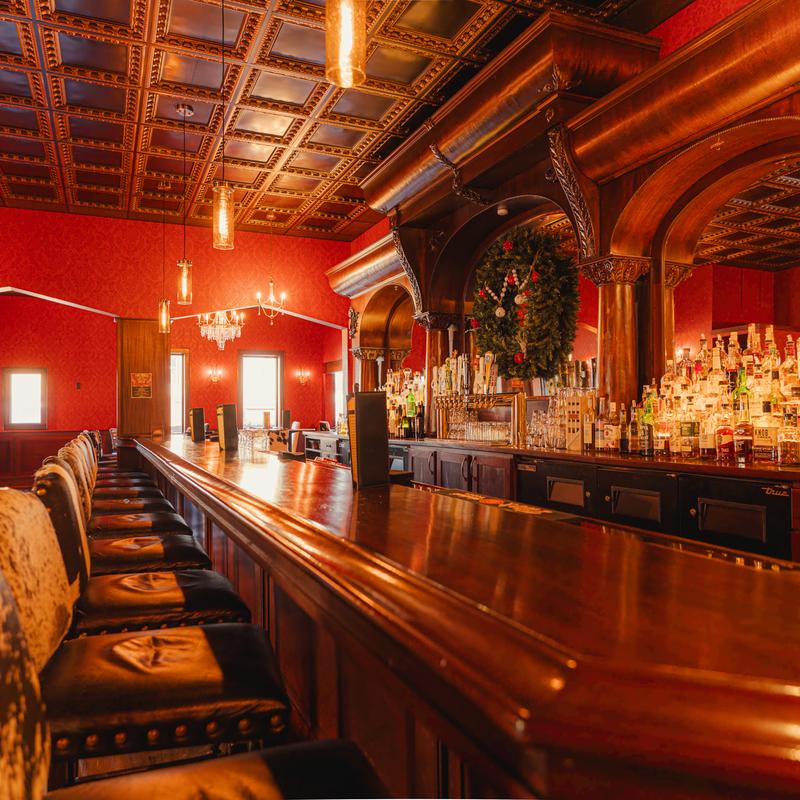  Pink Heifer Saloon & Smokehouse