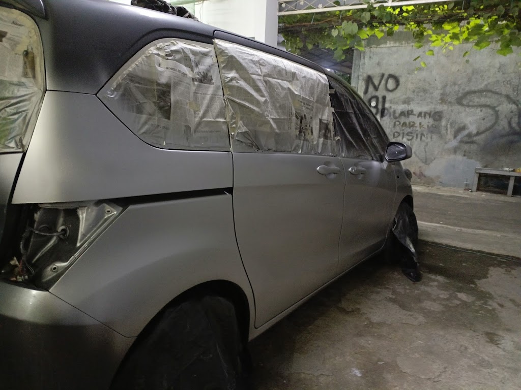 bengkel mobil saw auto work