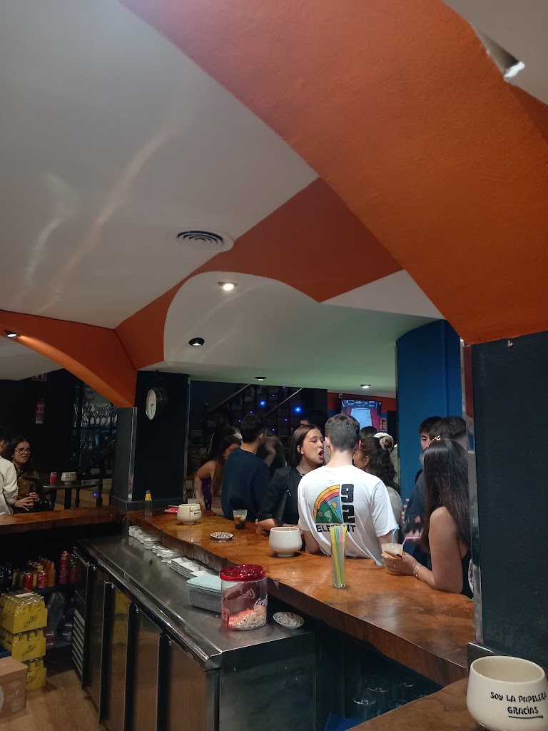 Black Ball — Ambiente