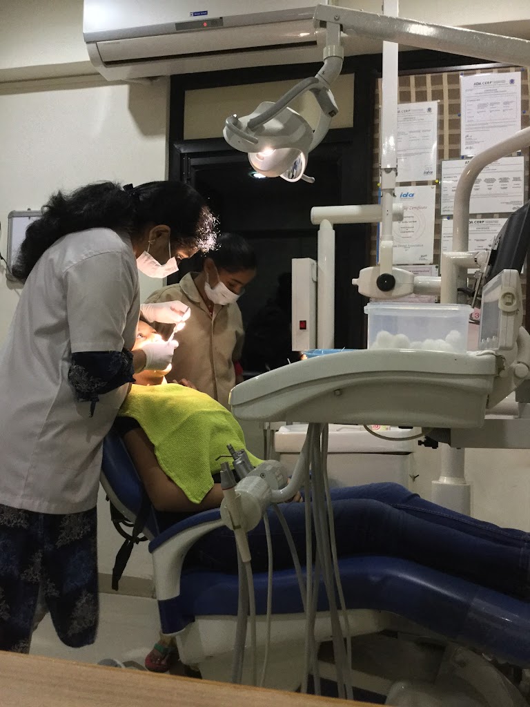 Aum Sai Retina Eye And Dental Care Centre