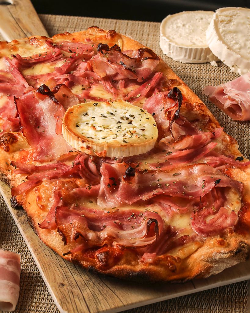 Restaurante Milan Calafell — Pizza
