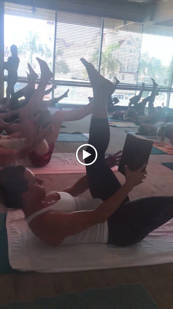  Island Yoga Coronado