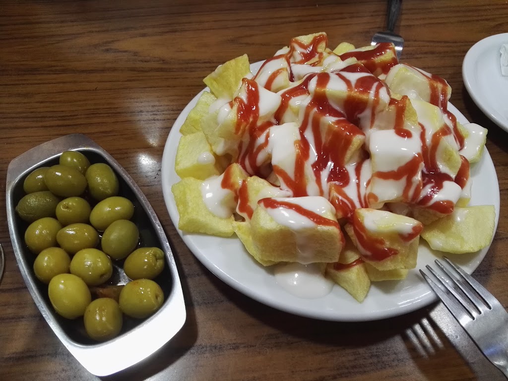 Bar Lablanca — Patatas bravas