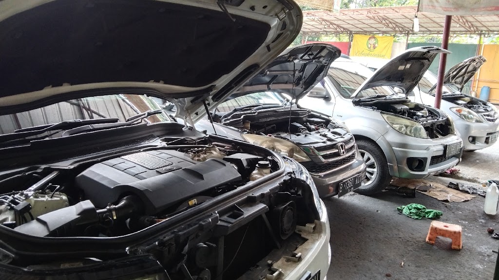 Bengkel Mobil IBRENA MOTOR'S