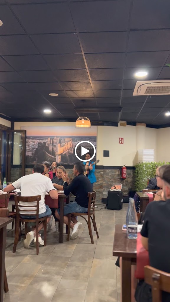 Salento Pizzeria spaghetti 17 resturante — Ambiente