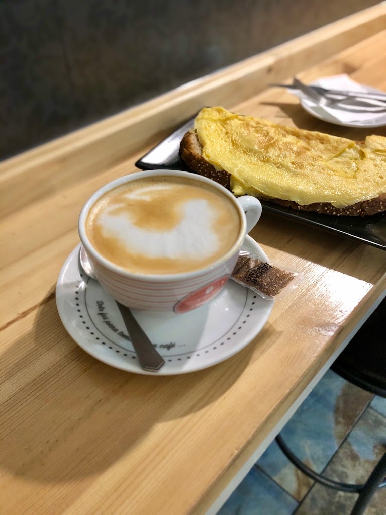 Cafe ~ Vinateria Entre Copas — Del propietario