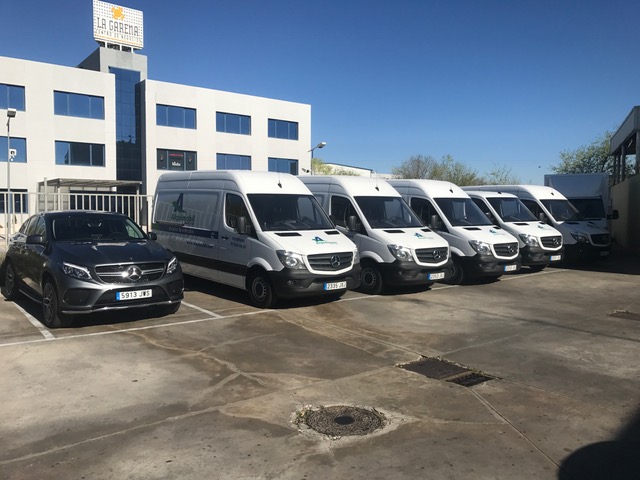 Alquiler de furgonetas -Rent a Car -Vehiculos industriales