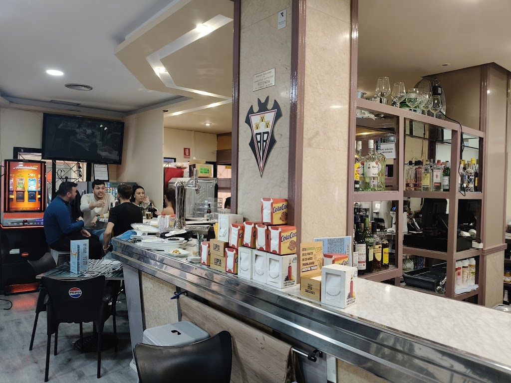 El V Faustino Taperia cafeteria.