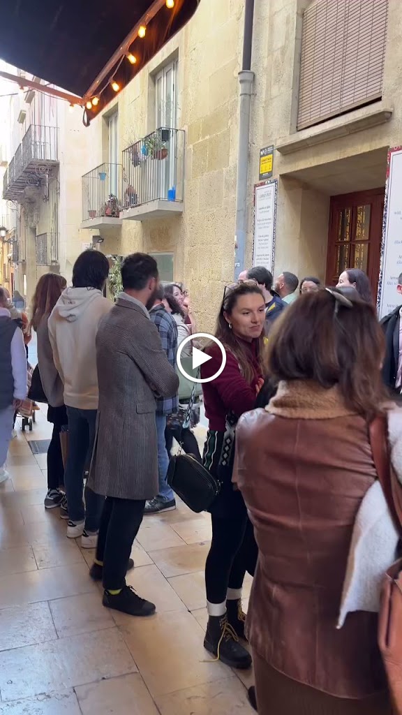 Meson de Labradores, Alicante — Ambiente