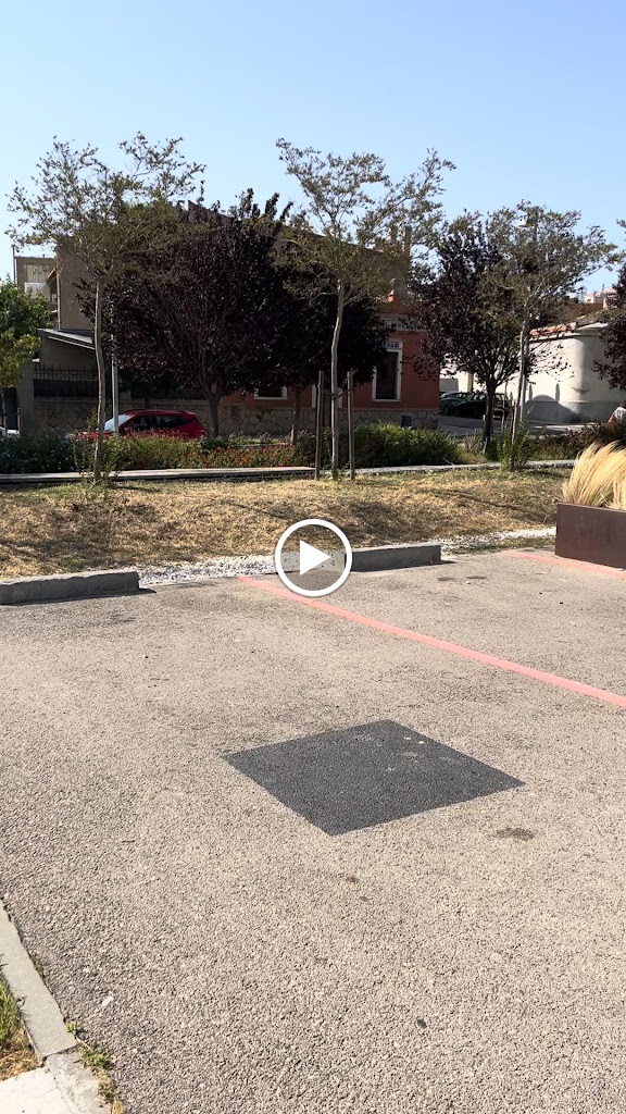 Parking albert anganga — Videos