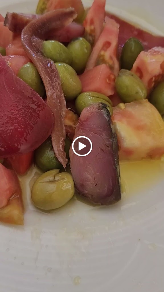 Bar La Minerva — Videos
