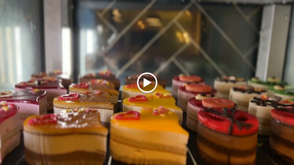 Cafeteria El Taller SVH — Pastel