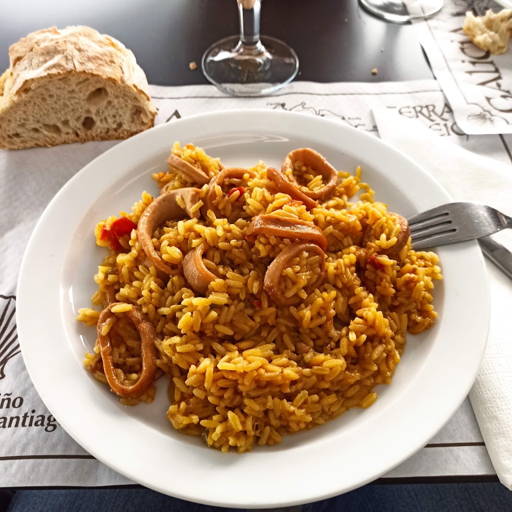 Finisterrae Restaurante — Comida y bebida