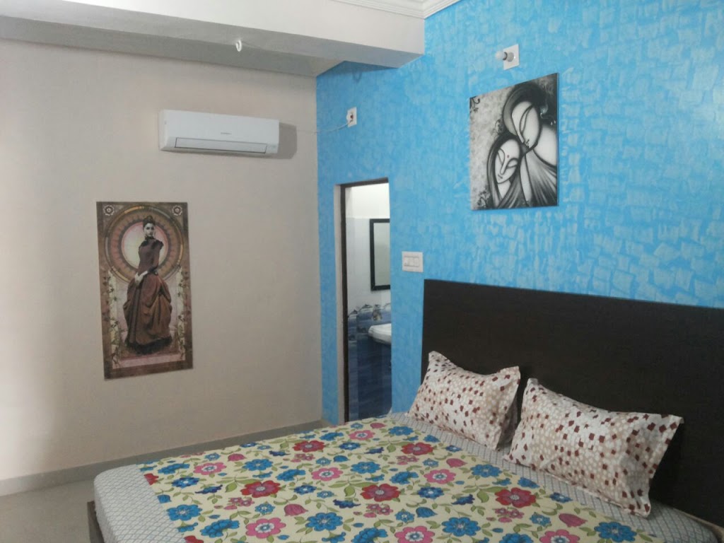 Hotel Pooja Palace