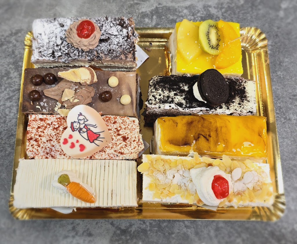 Cafeteria pasteleria La Abuela — Comida y bebida