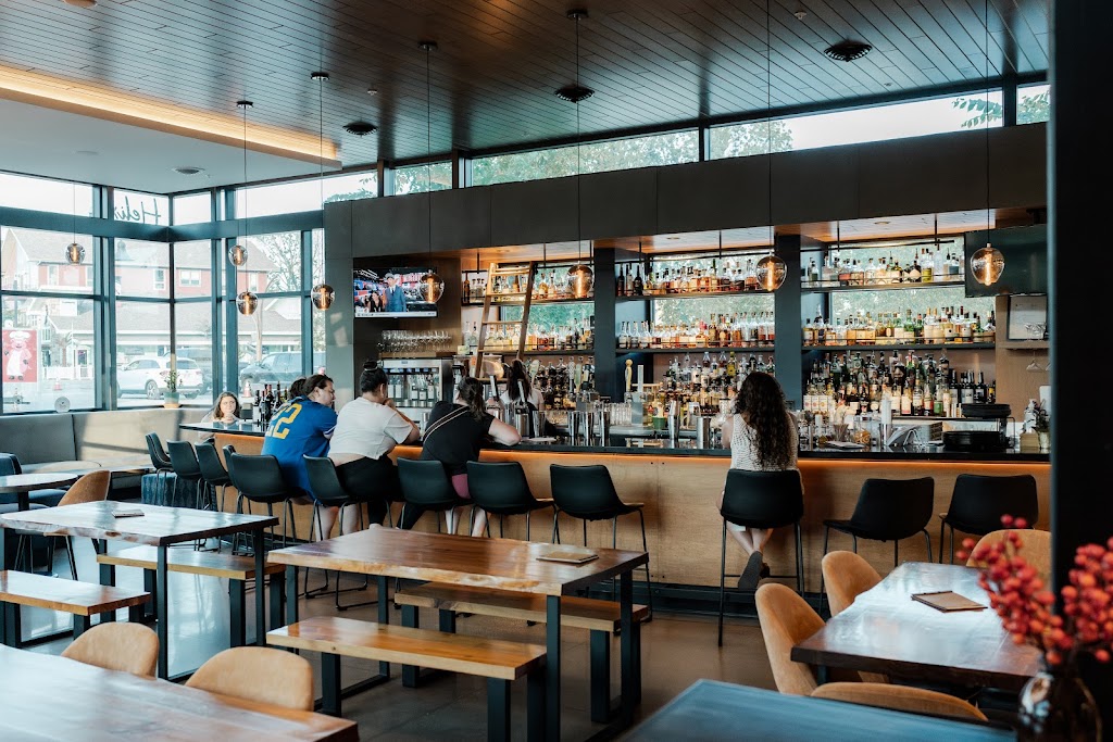  Helix Wine, Craft Bar & Cafe