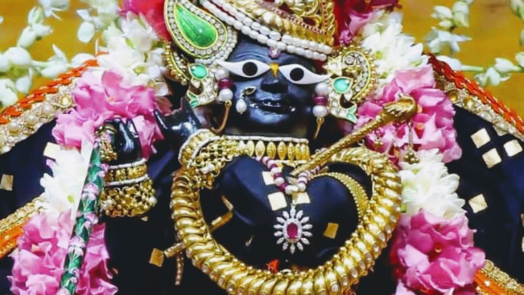 Divyansh Make Up Artist