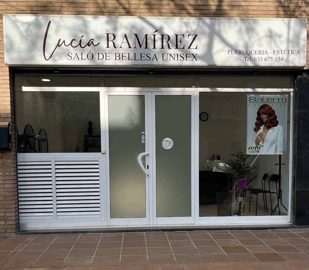 Lucia Ramirez Salo De Bellesa Unisex — Exterior