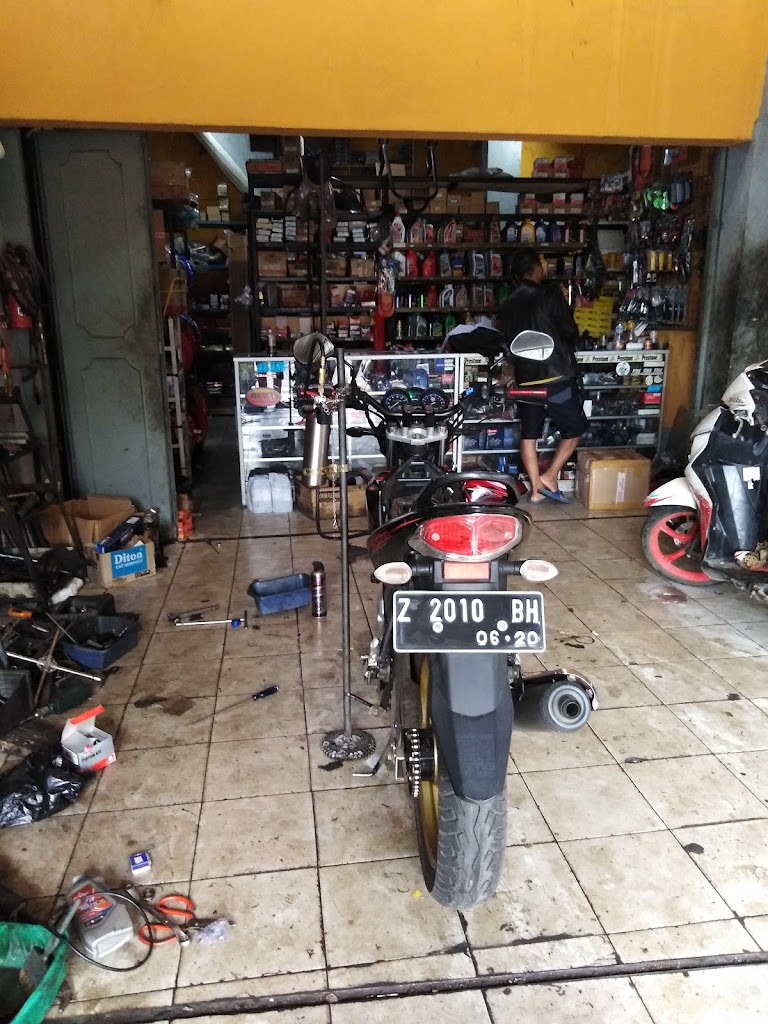 Agung Jaya Motor