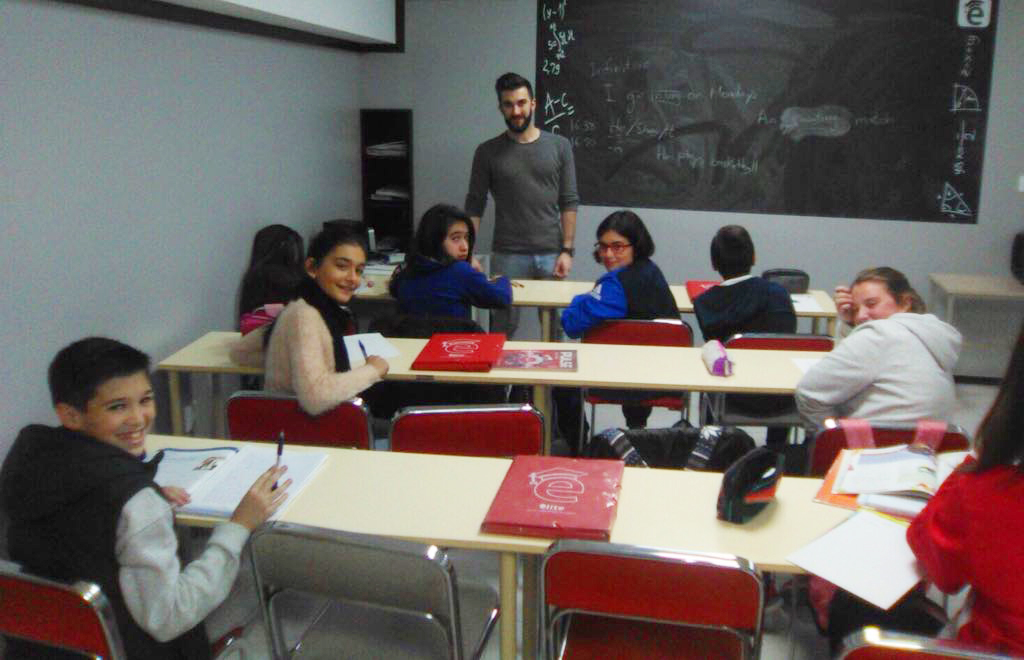 Academia y Centro de Estudios Elite