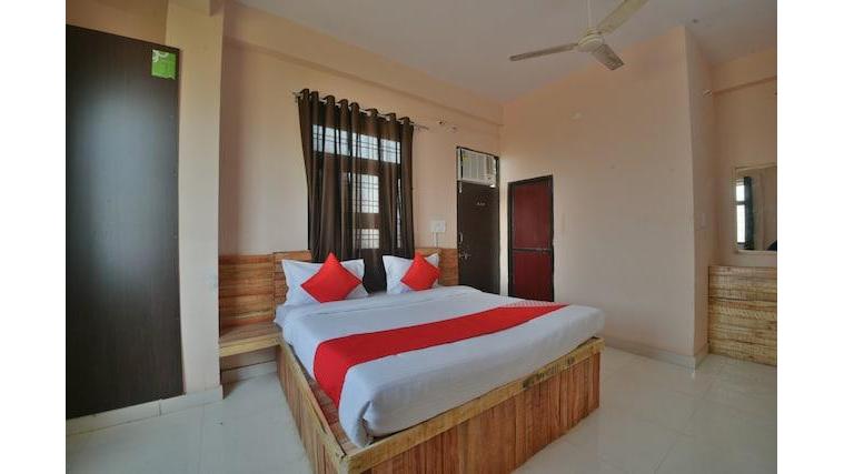 Oyo 37418 Hotel Bullet Garden Resort