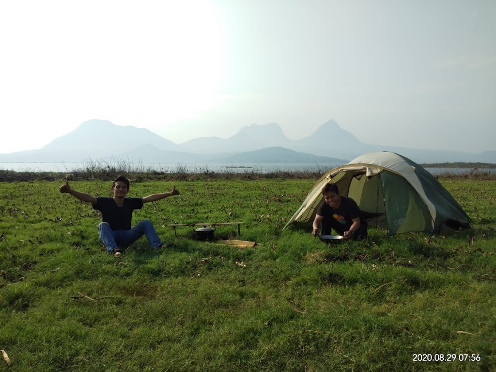 camping barat jatiluhur