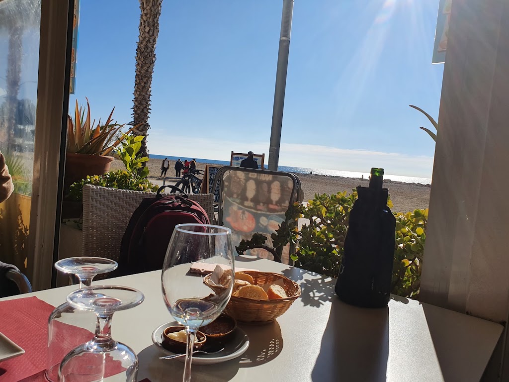 Bar restaurante Sol y Sombra — Ambiente