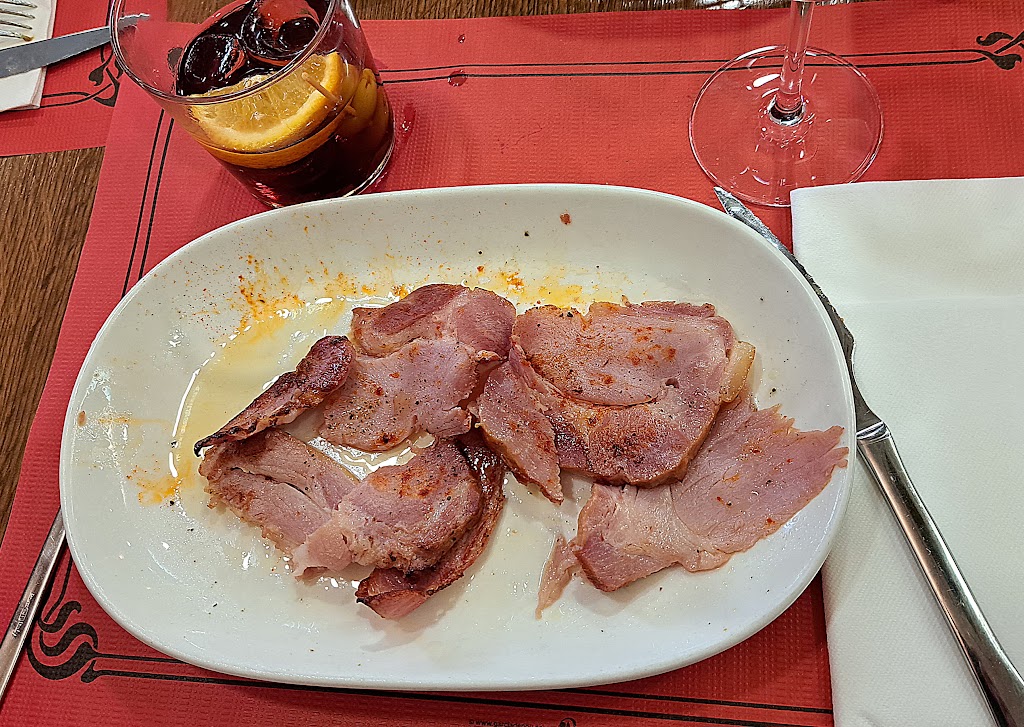 Cafeteria Milenario — Comida y bebida