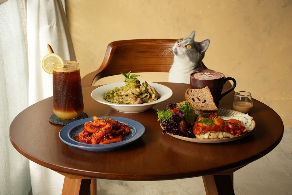 倫家Cafe（預約制當天預約請來電） 的照片