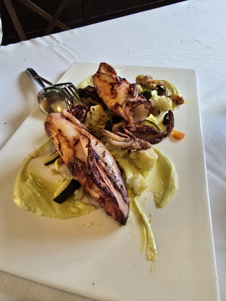 Restaurante O Ferro — Comida y bebida