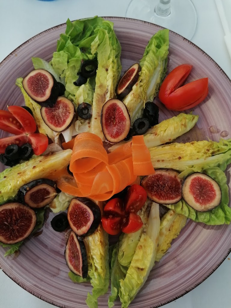 Restaurant Club Nautic Arenys de mar — Comida y bebida