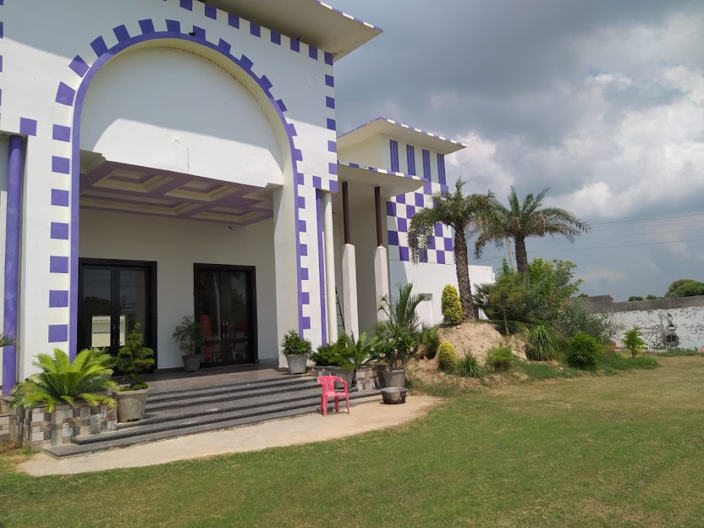 Gurmehar Resort Maur
