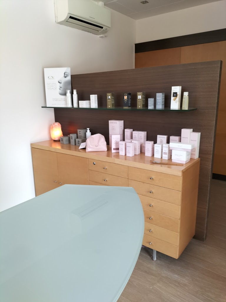Nova Venus estetica by Laura